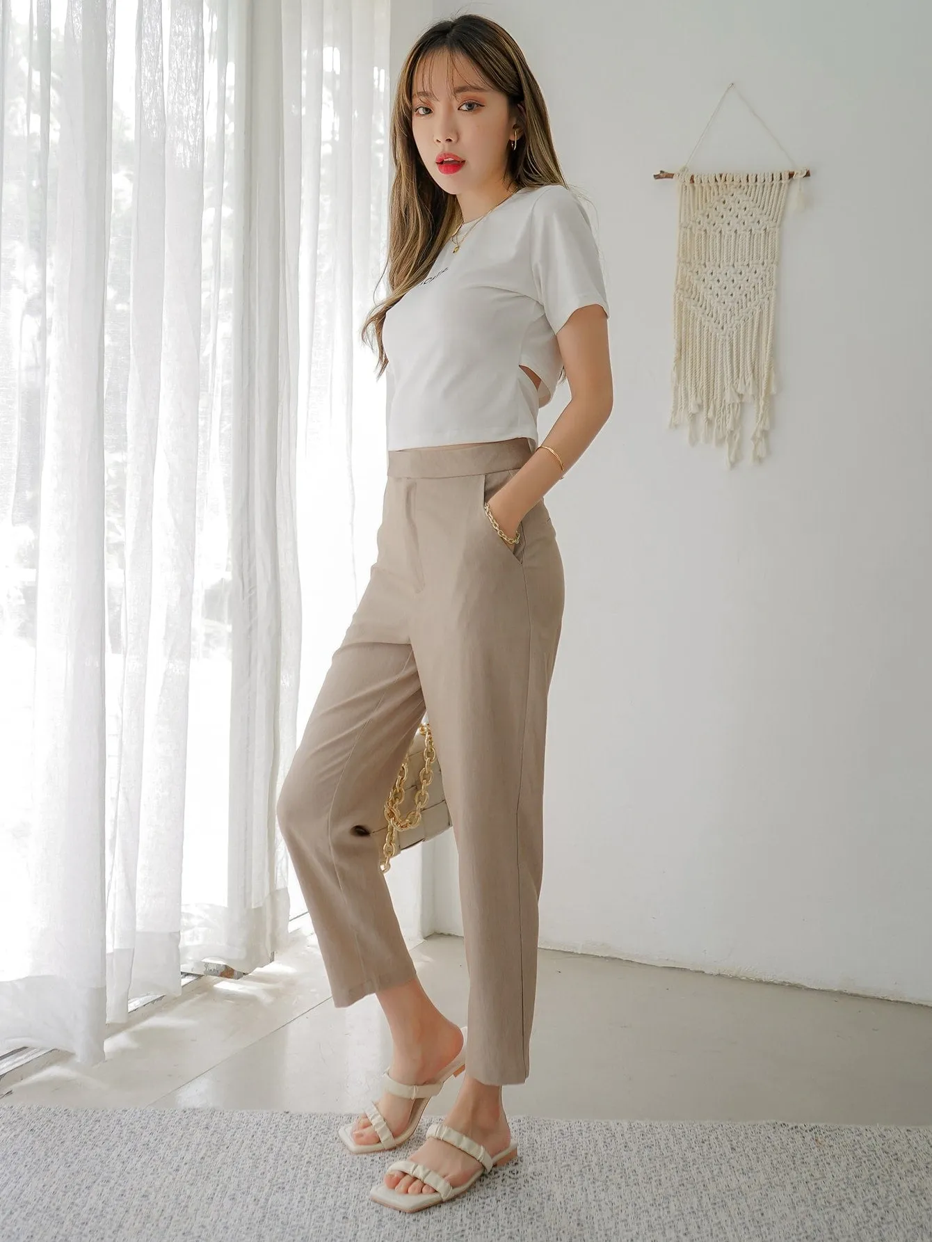 DAZY Slant Pocket Solid Tailored Pants