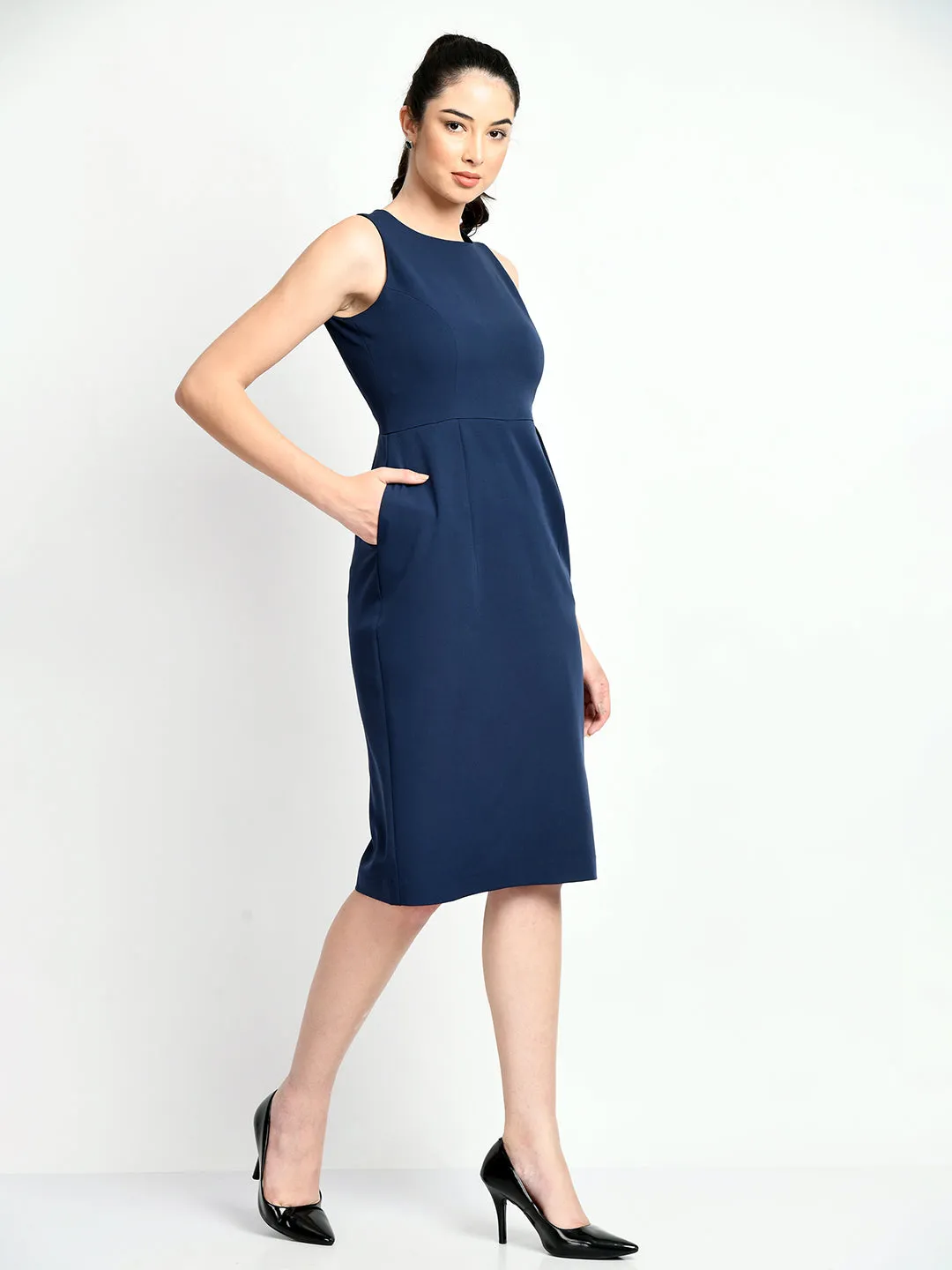 Exude Courage Sleeveless Sheath Dress (Navy)