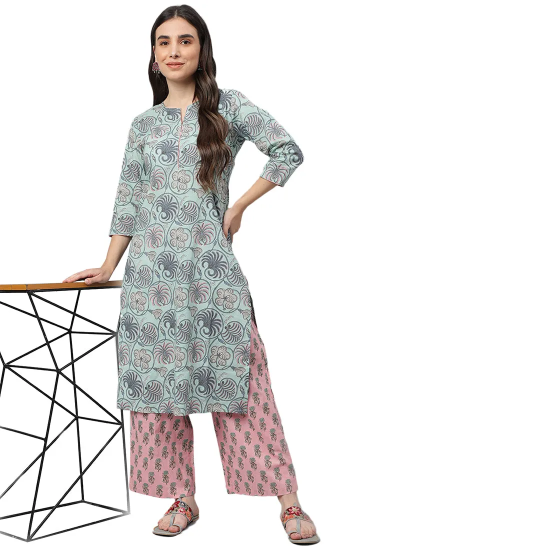 Idalia Sky Blue Printed Cotton Kurta
With Bright Pink Printed
Palazzo Pants