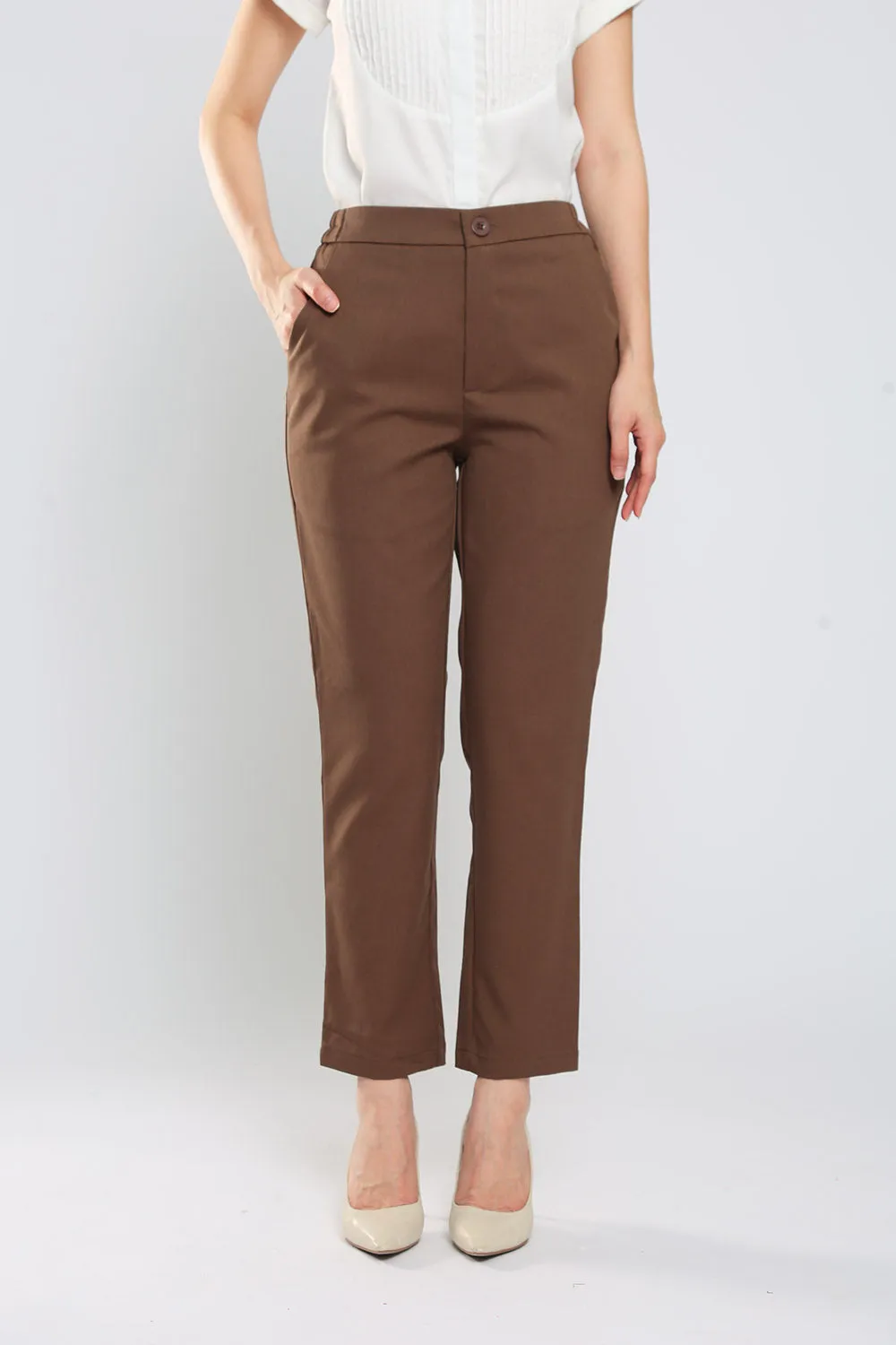 Monalise Tailored Pants in Coffee