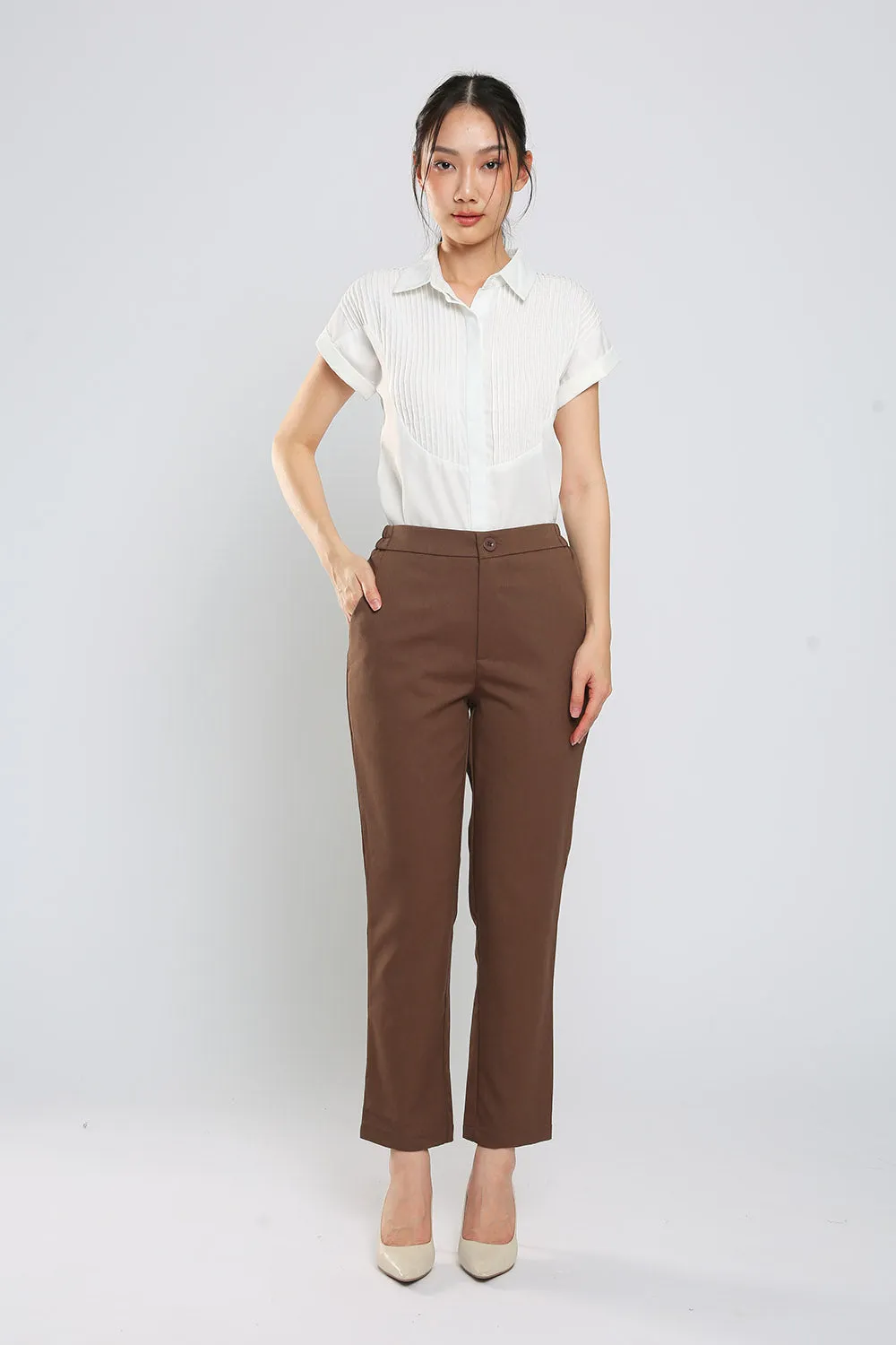 Monalise Tailored Pants in Coffee