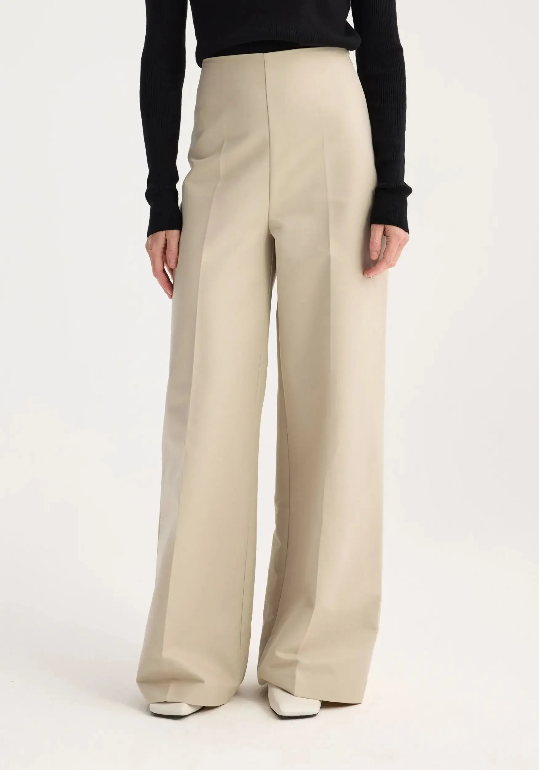 PALAZZO LEG SHAPED TROUSERS