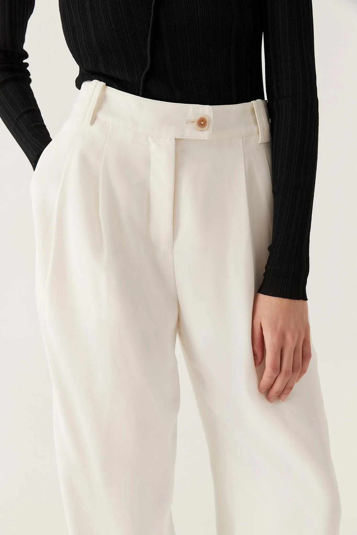 Phantom Tailored Pant