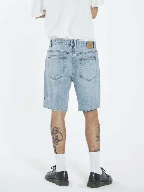 THRILLS - DESTROYED BONES DENIM SHORT - Faded Dust Blue